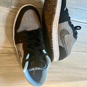 Nike Air Jordan Low Crater